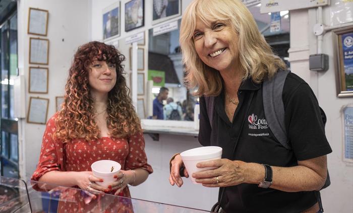 The best way to get to know Cardiff  - enjoy delicious tastings on a relaxed walk around Cardiff.